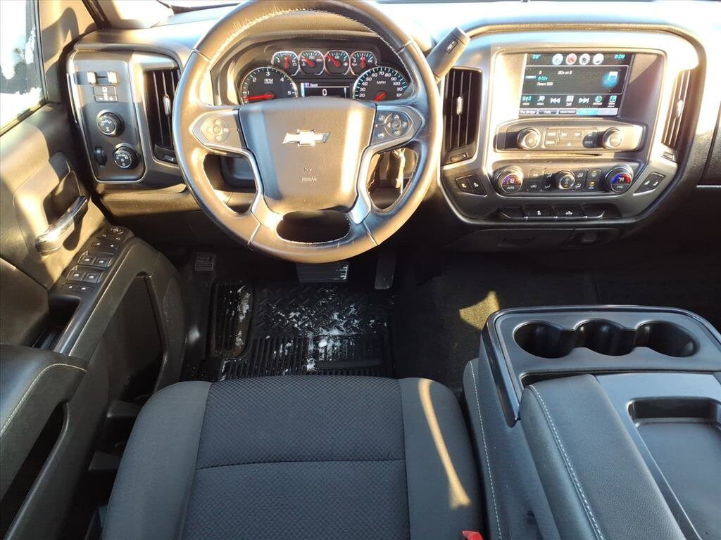 Used 2018 Chevrolet Silverado 1500 LT w/1LT Truck Crew Cab