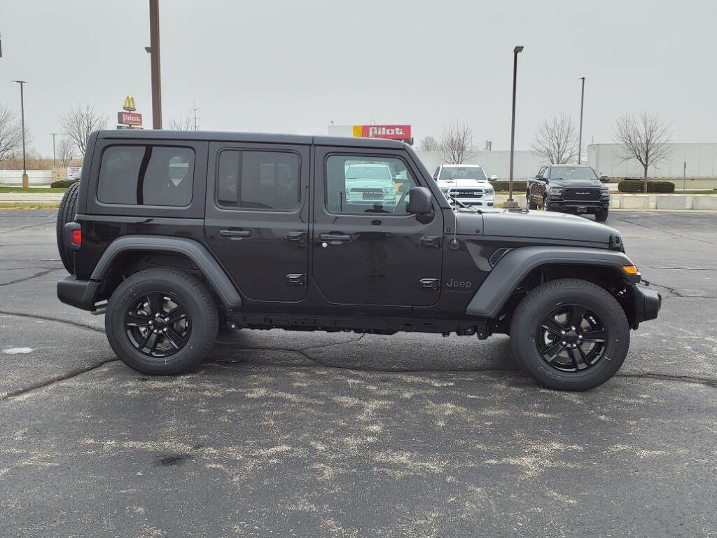 New 2023 Jeep Wrangler 4-DOOR SPORT ALTITUDE 4X4 Sport Utility