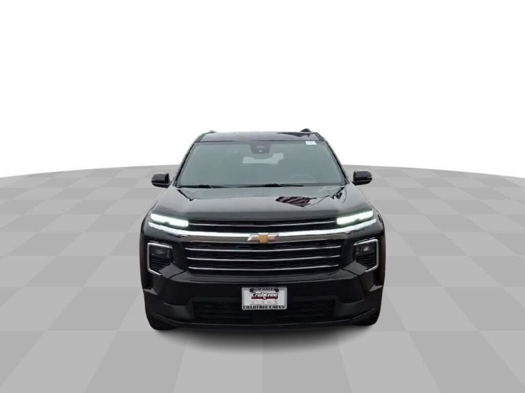 Used 2025 Chevrolet Traverse LT SUV