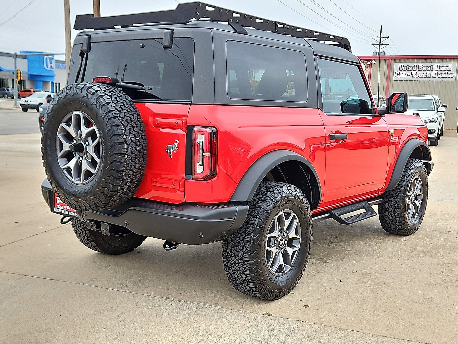 2023 Ford Bronco Badlands photo 3