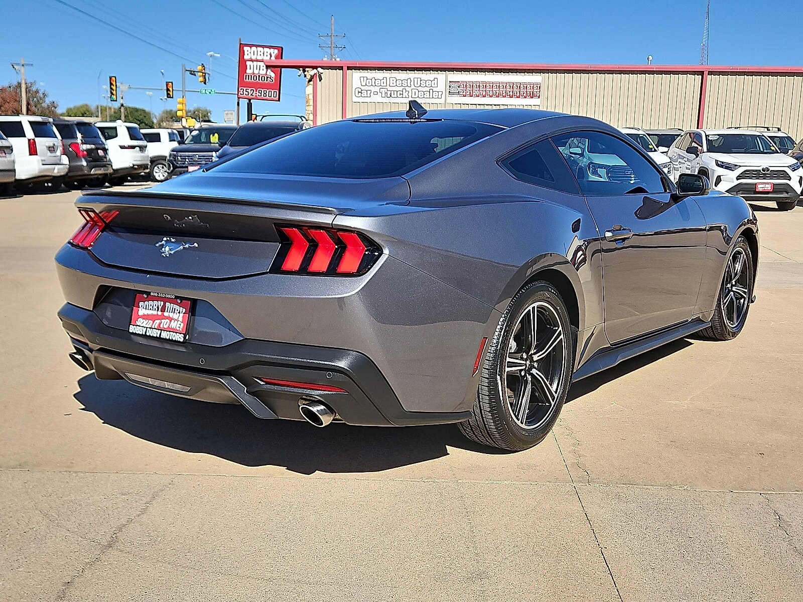 2024 Ford Mustang photo 3