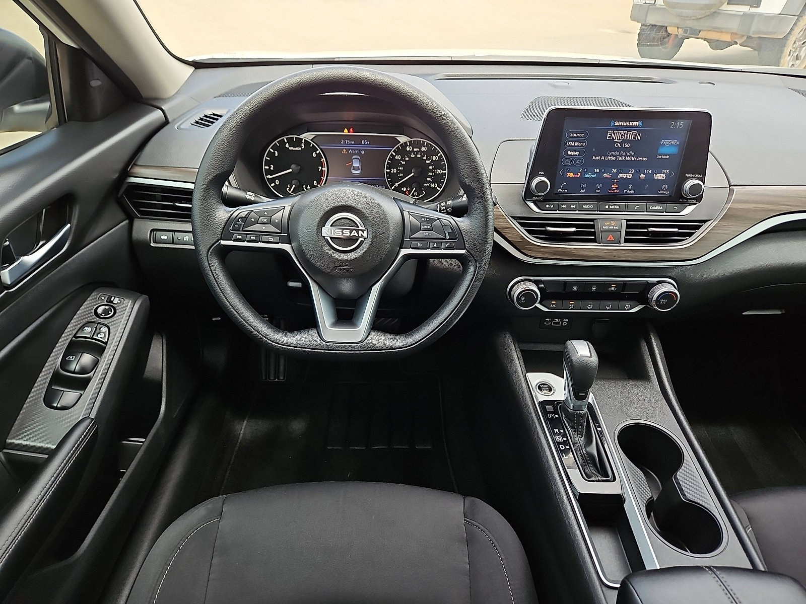 2025 Nissan Altima SV - Photo 7