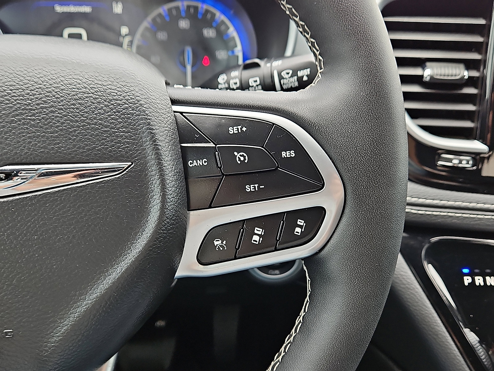 2026 Chrysler Pacifica Limited - Photo 19