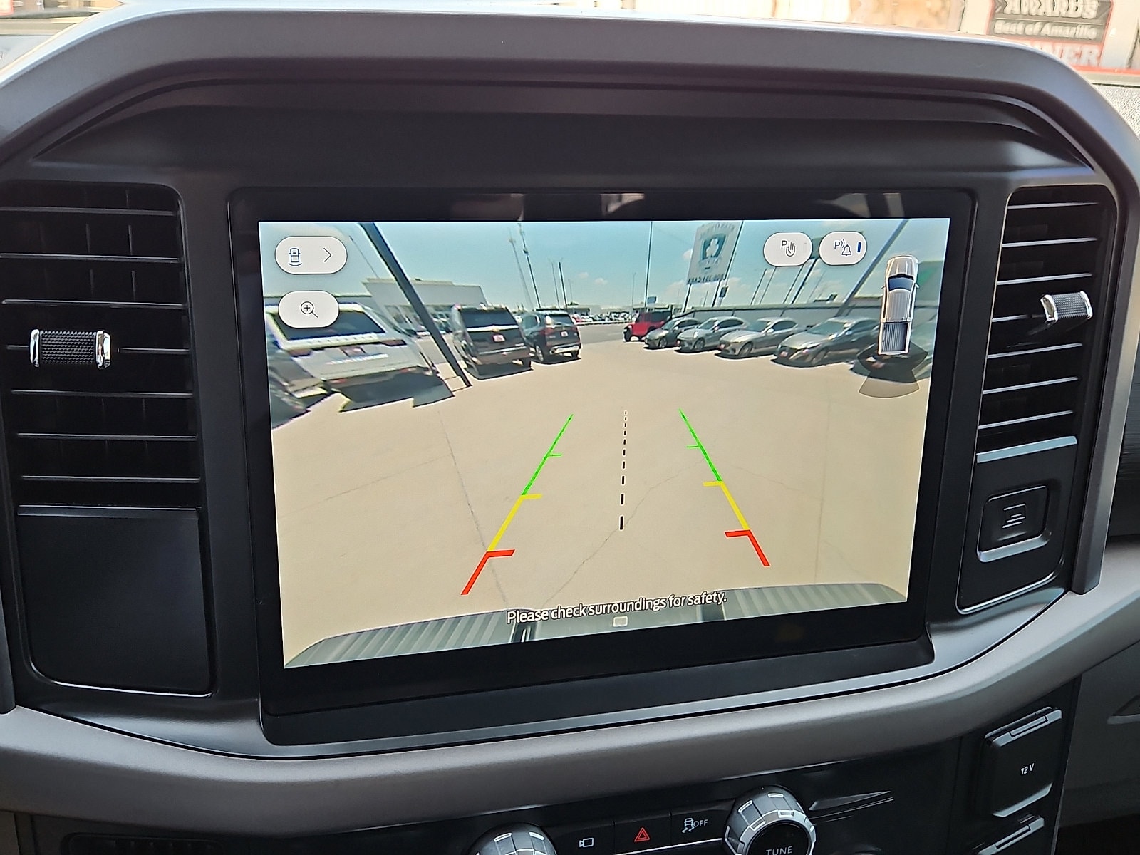 2025 Ford F-150 XLT - Photo 16