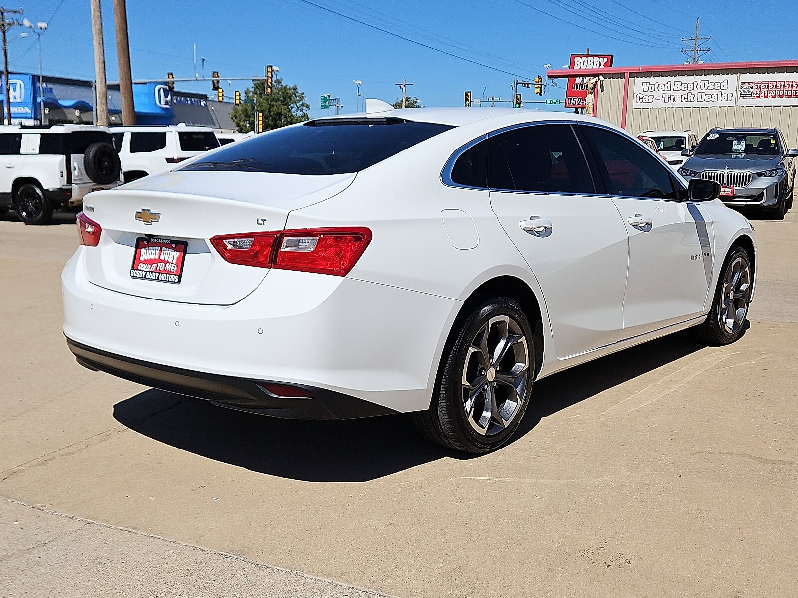 2024 Chevrolet Malibu 1LT photo 3