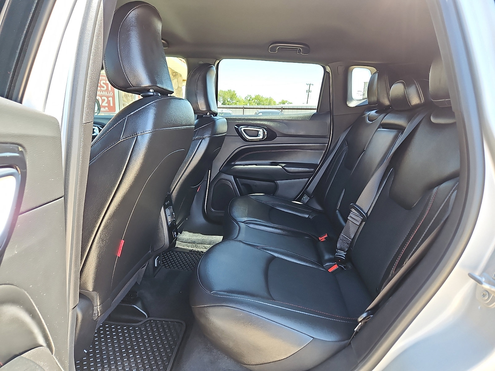 2025 Jeep Compass Trailhawk - Photo 9