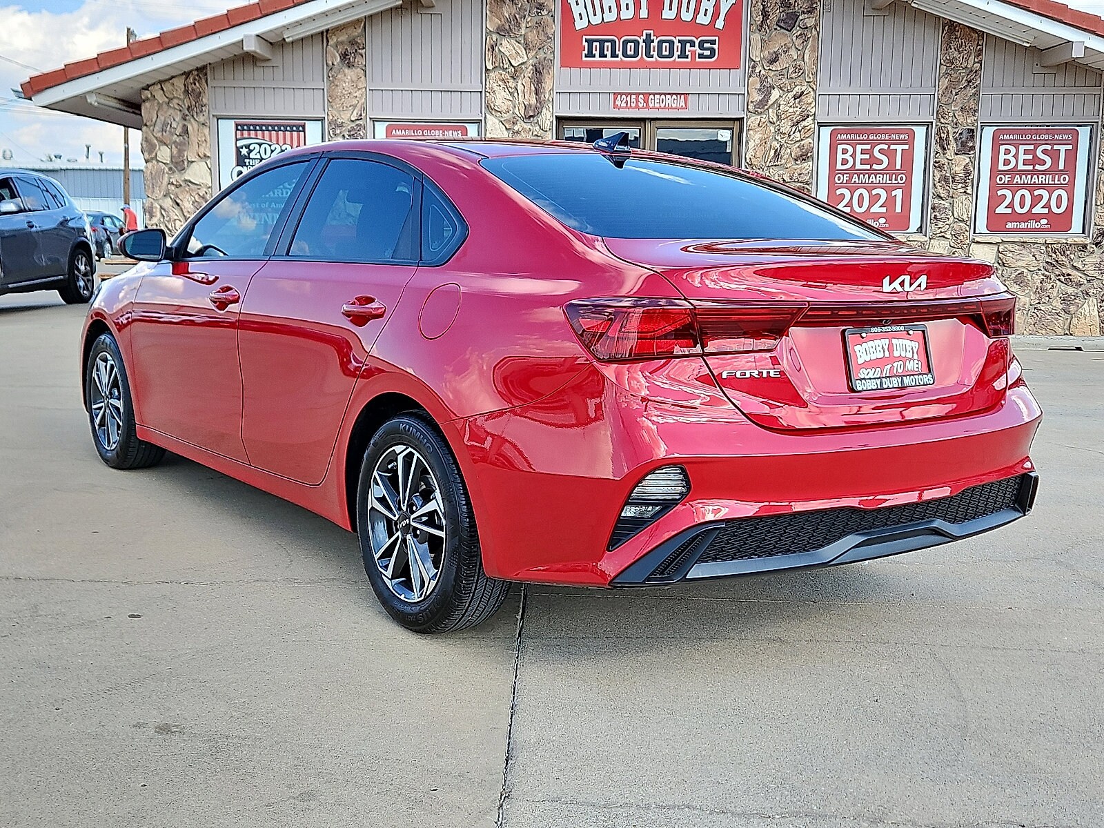 2024 Kia Forte LXS photo 2