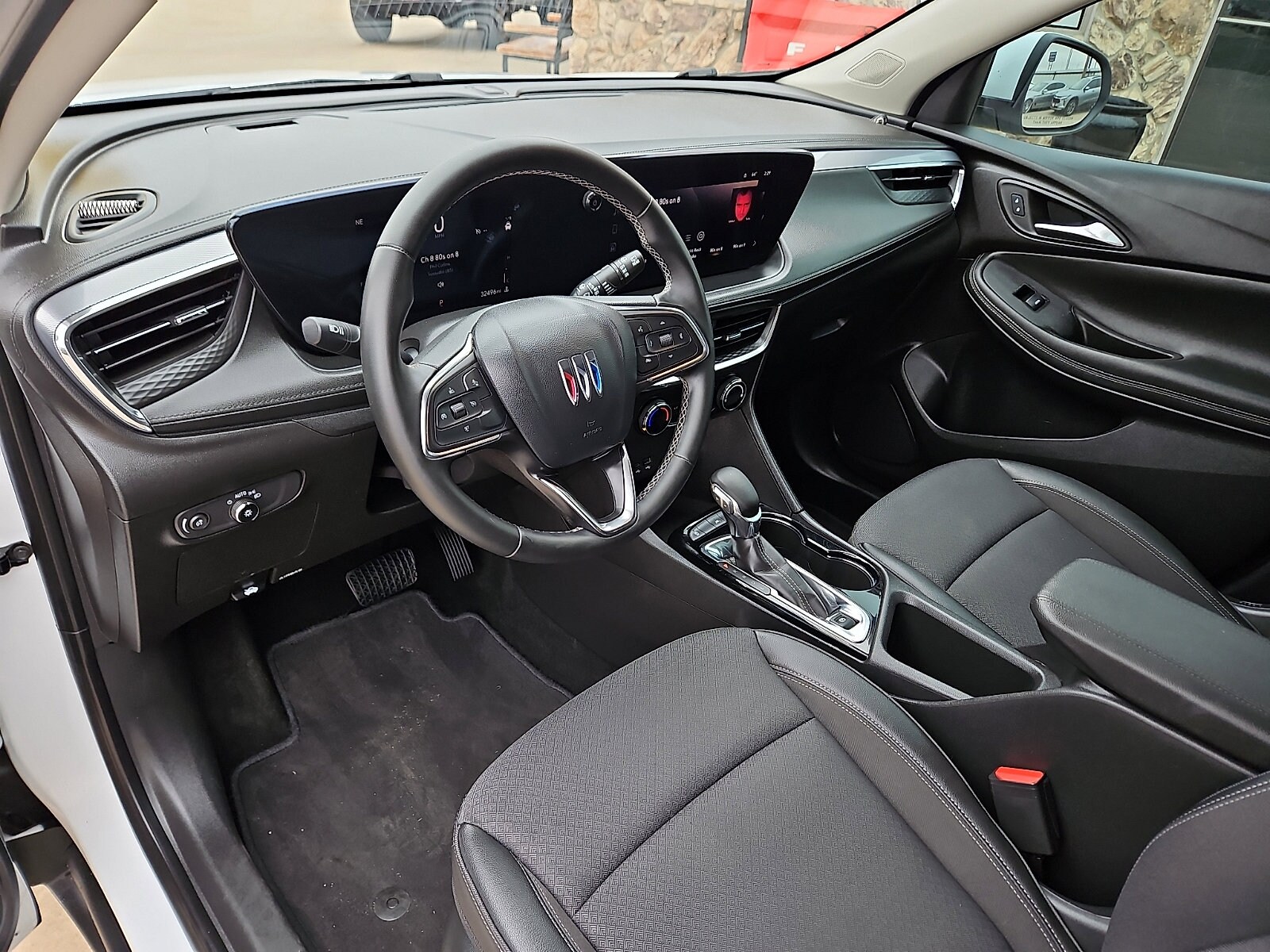 2025 Buick Encore GX Preferred - Photo 10