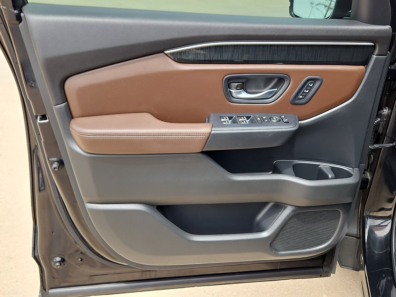 2025 Honda Pilot Elite - Photo 15