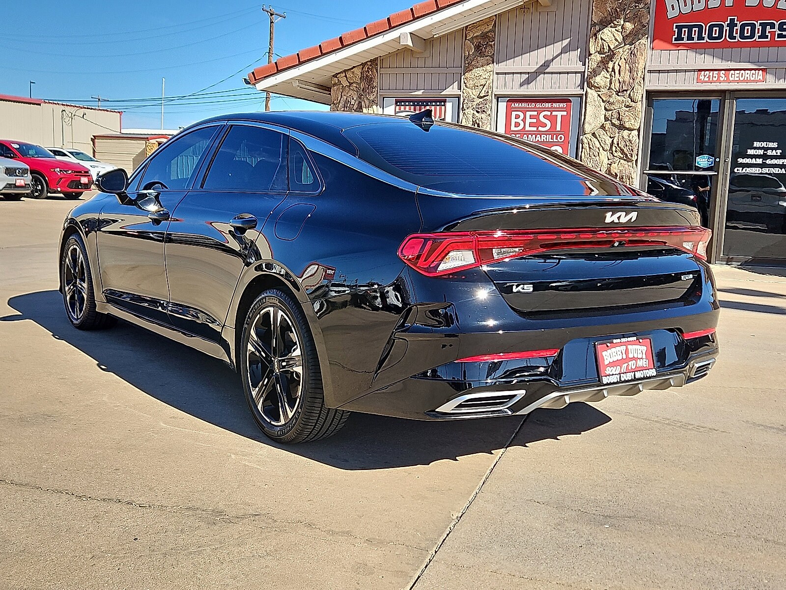 2023 Kia K5 GT-Line photo 2