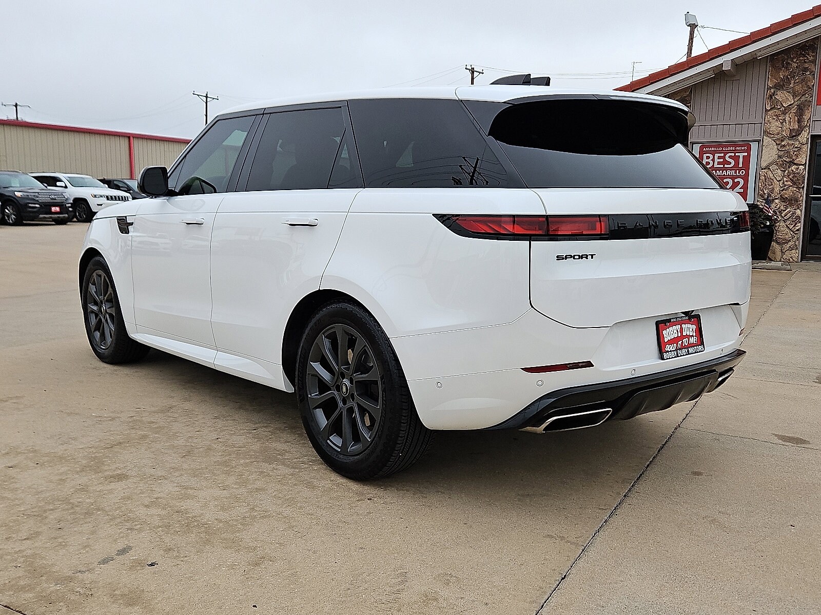 2024 Land Rover Range Rover Sport SE photo 2