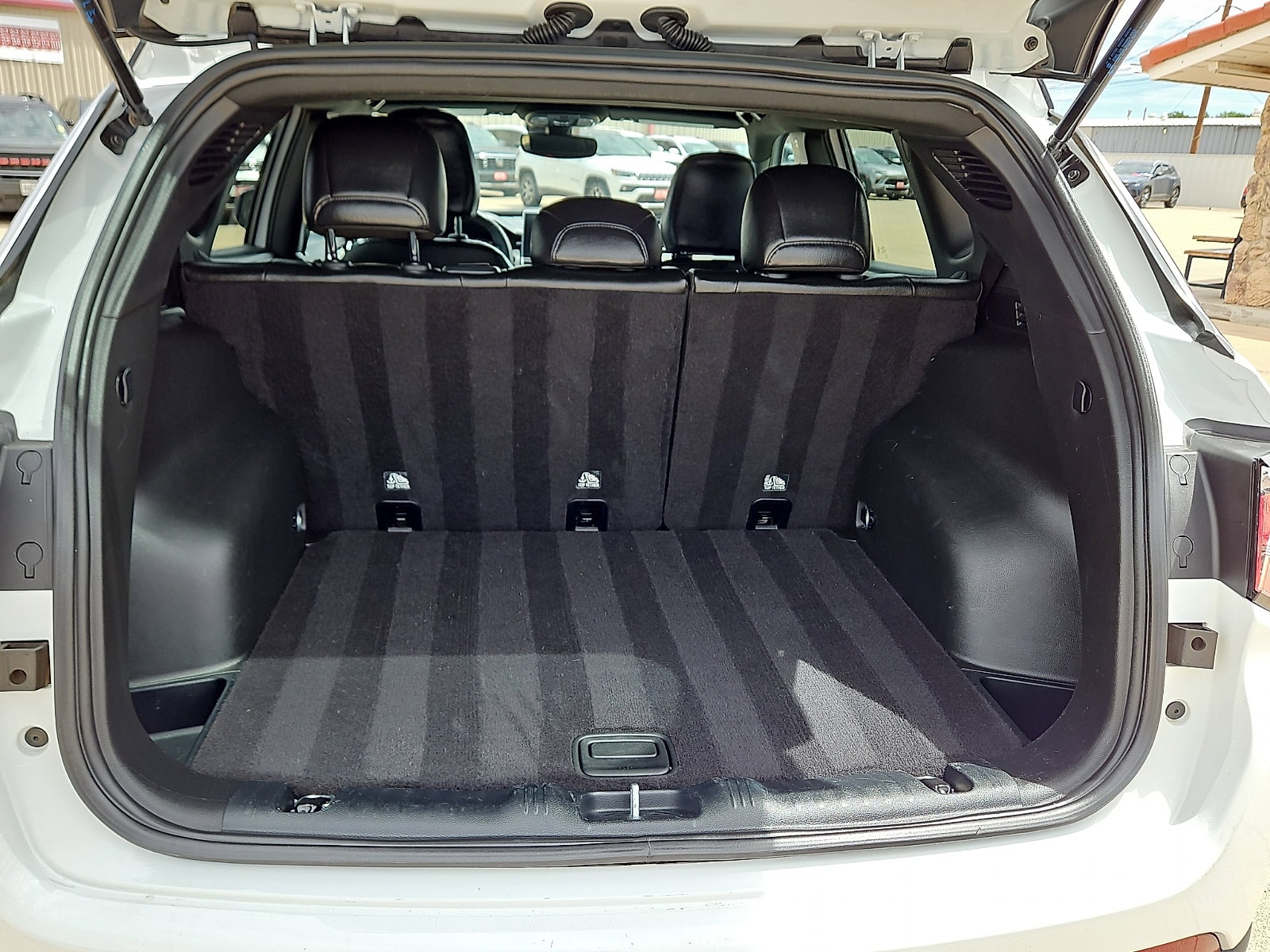 2025 Jeep Compass Limited - Photo 6