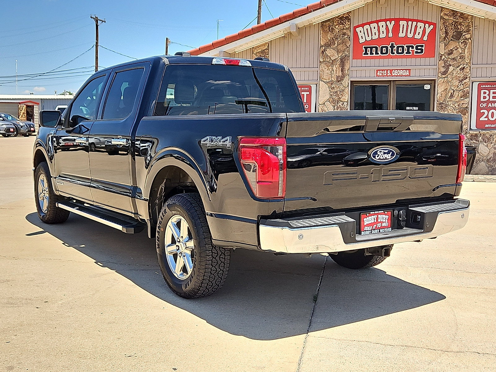 2025 Ford F-150 XLT - Photo 2