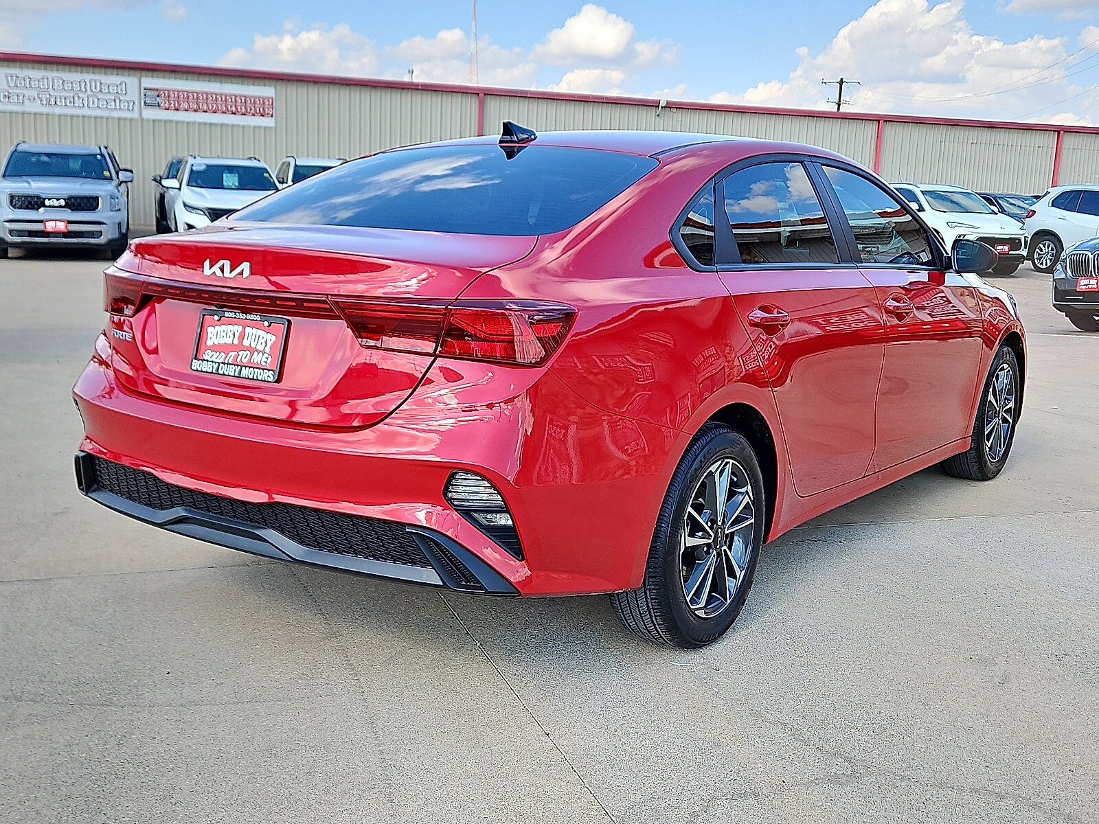 2024 Kia Forte LXS photo 3
