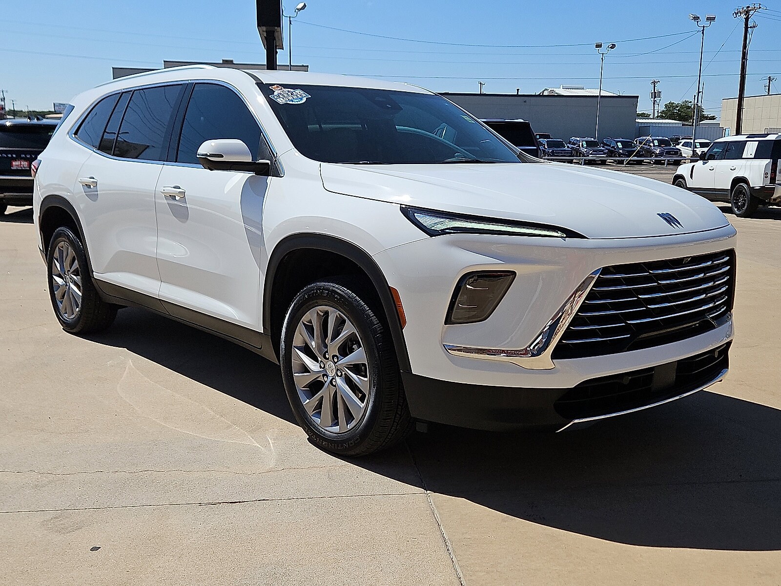 2025 Buick Enclave Preferred photo 3