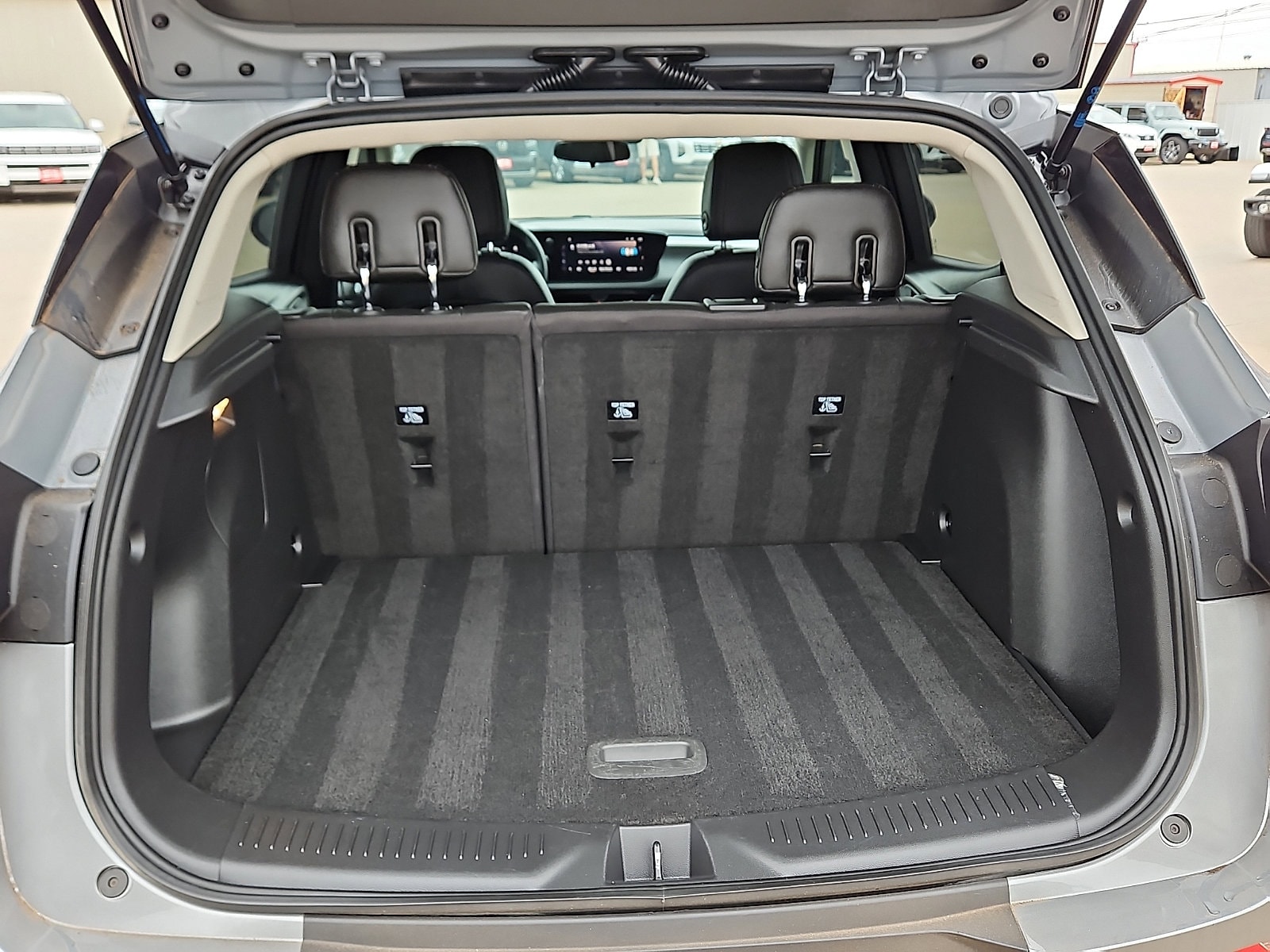 2025 Buick Encore GX Preferred - Photo 8