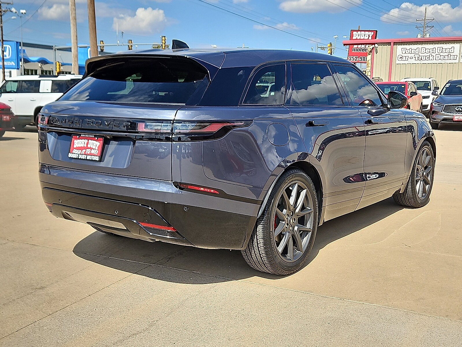 2024 Land Rover Range Rover Velar P250 Dynamic SE photo 3