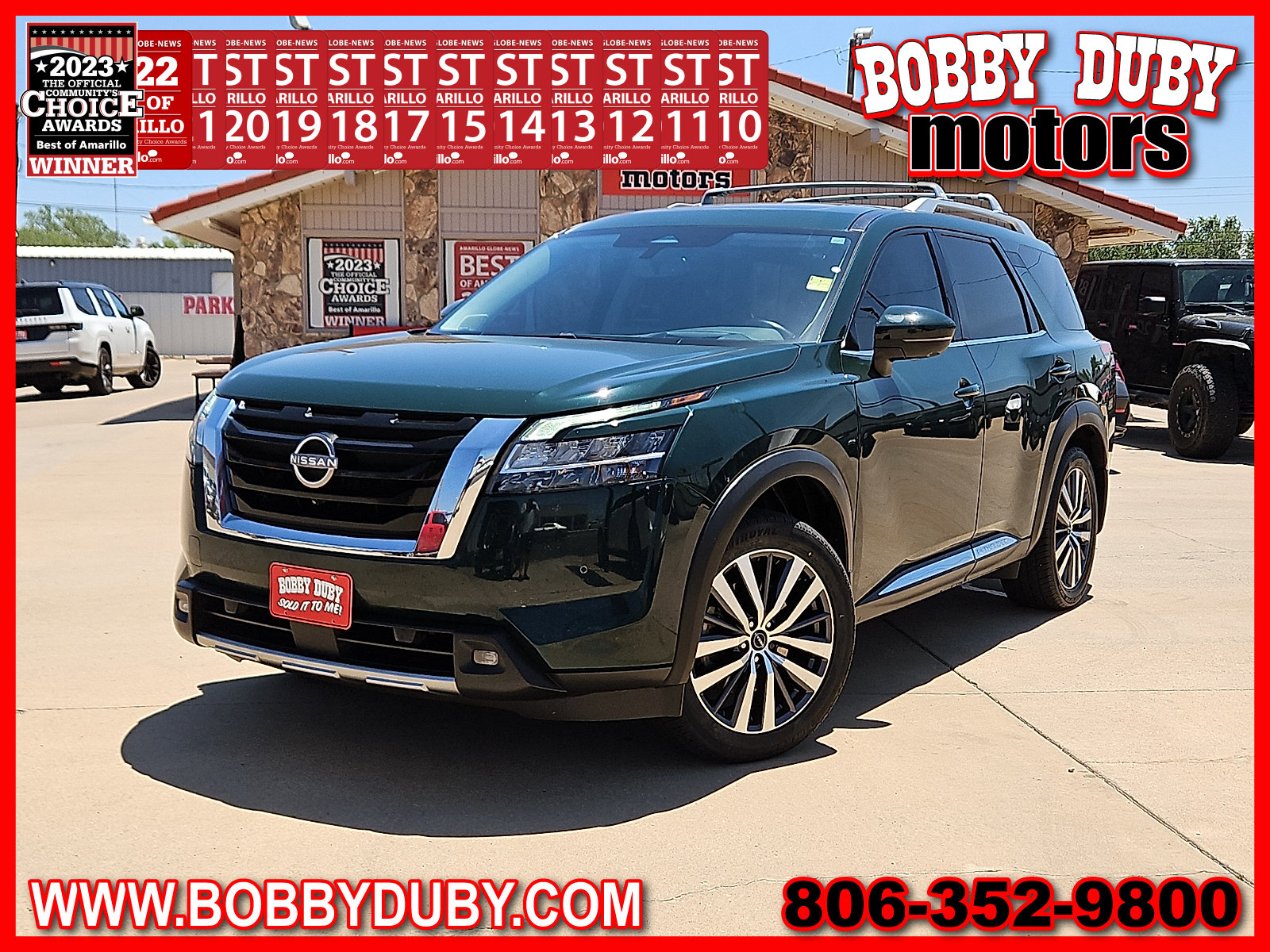 2022 Nissan Pathfinder Platinum 2WD's photo