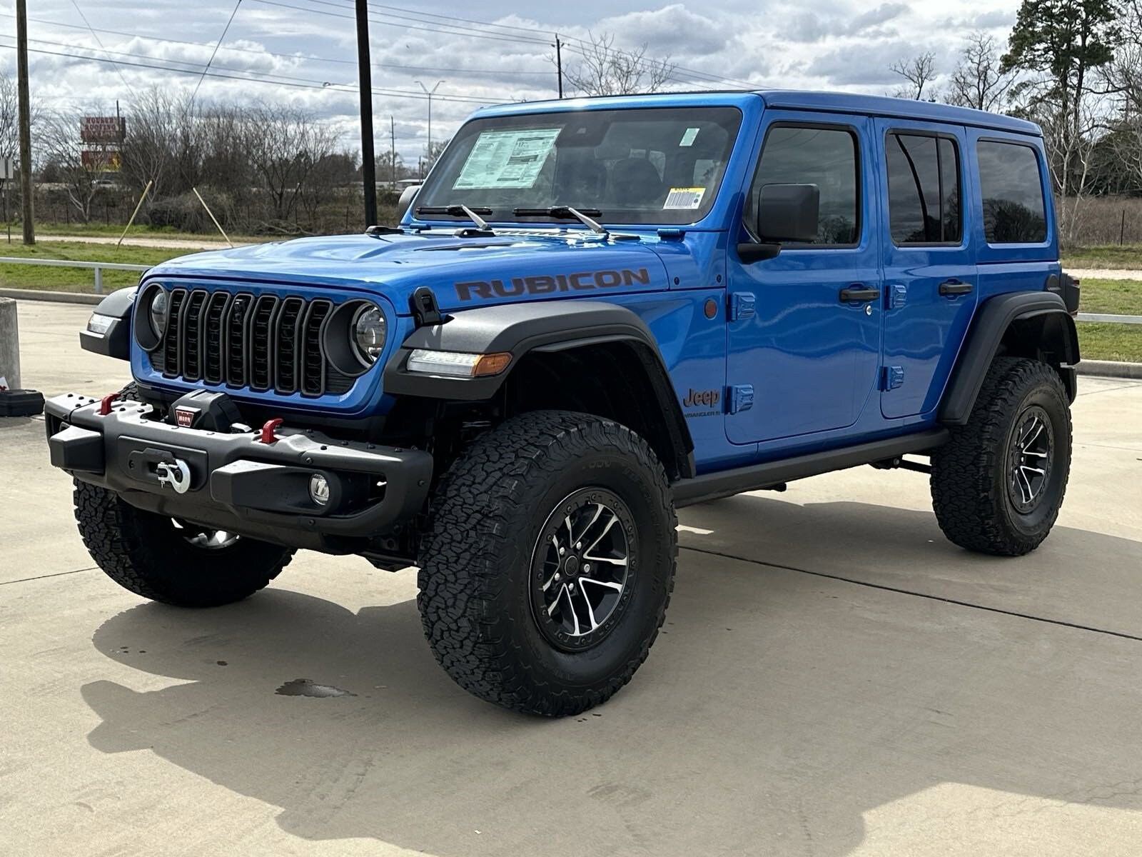 New 2024 Jeep Wrangler for Sale in Sealy, TX | Momentum Chrysler