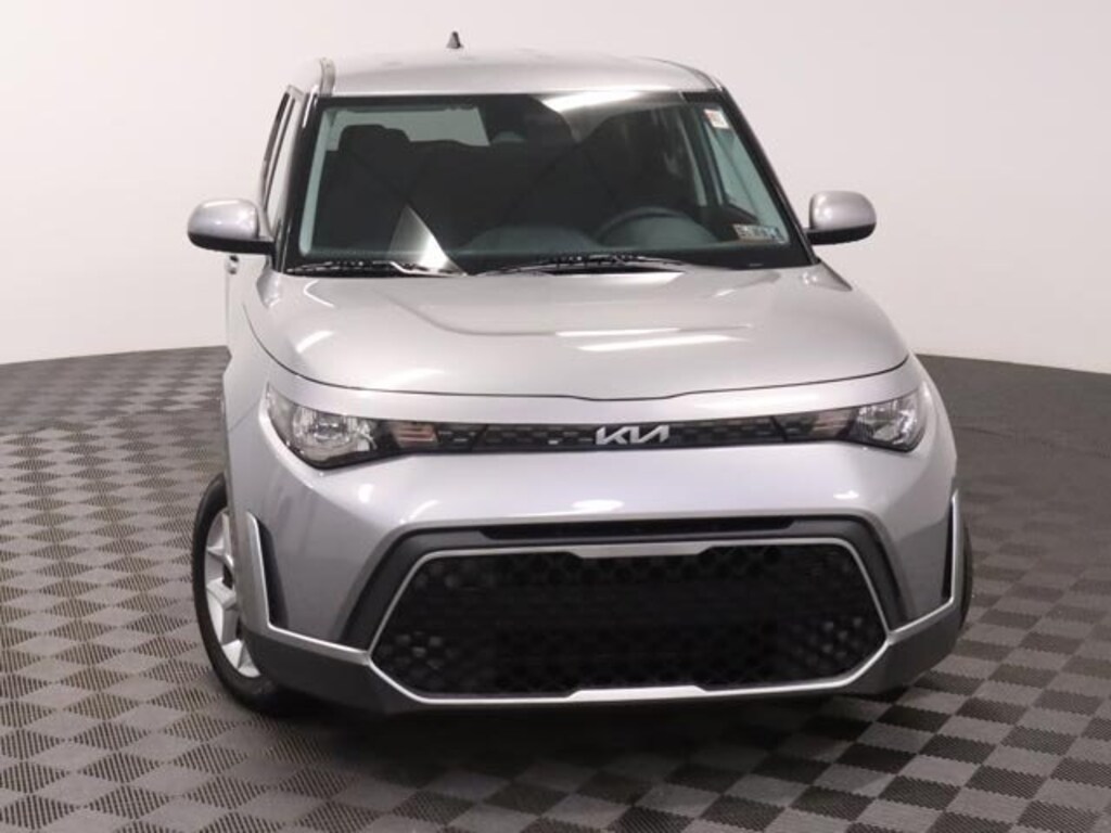 Used 2023 Kia Soul LX Hatchback