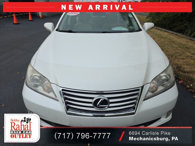 2010 Lexus ES 350 Base photo 2