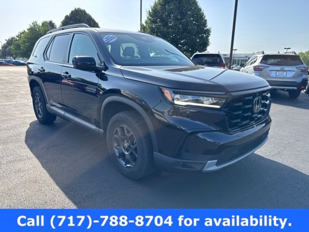 Certified 2025 Honda Pilot TrailSport SUV