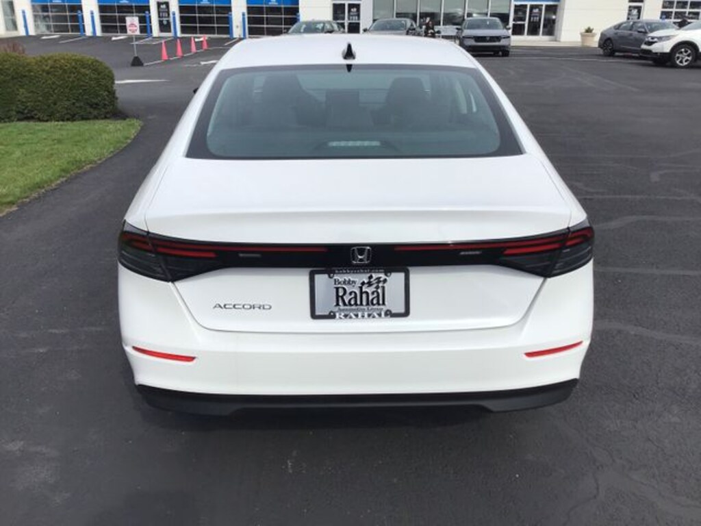 New 2026 Honda Accord SE Sedan
