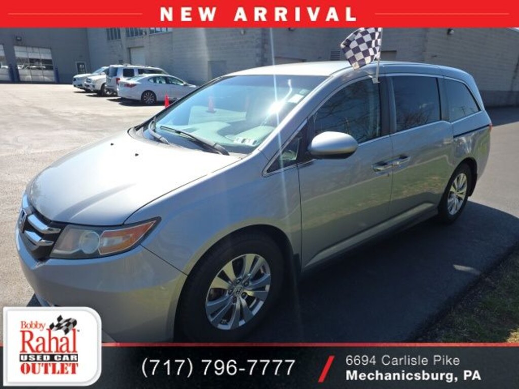 Used 2016 Honda Odyssey SE Van Passenger Van