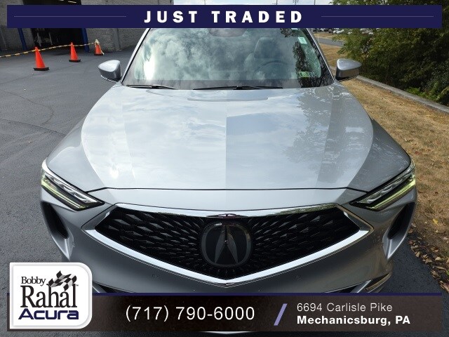 2022 Acura MDX SH-AWD Advance photo 2