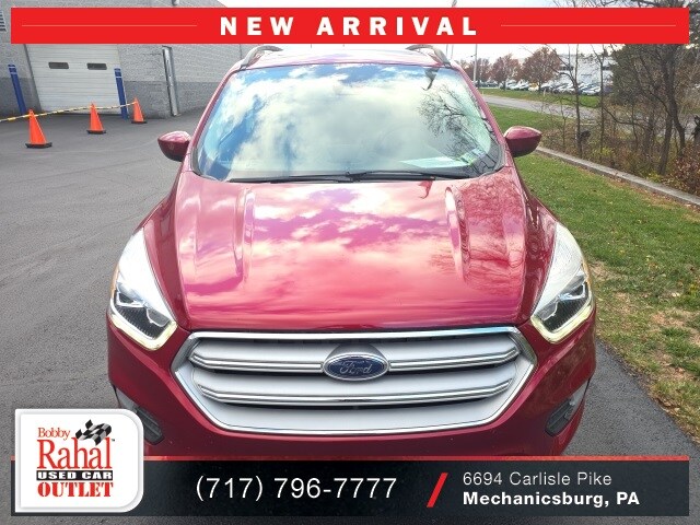2019 Ford Escape SEL photo 2
