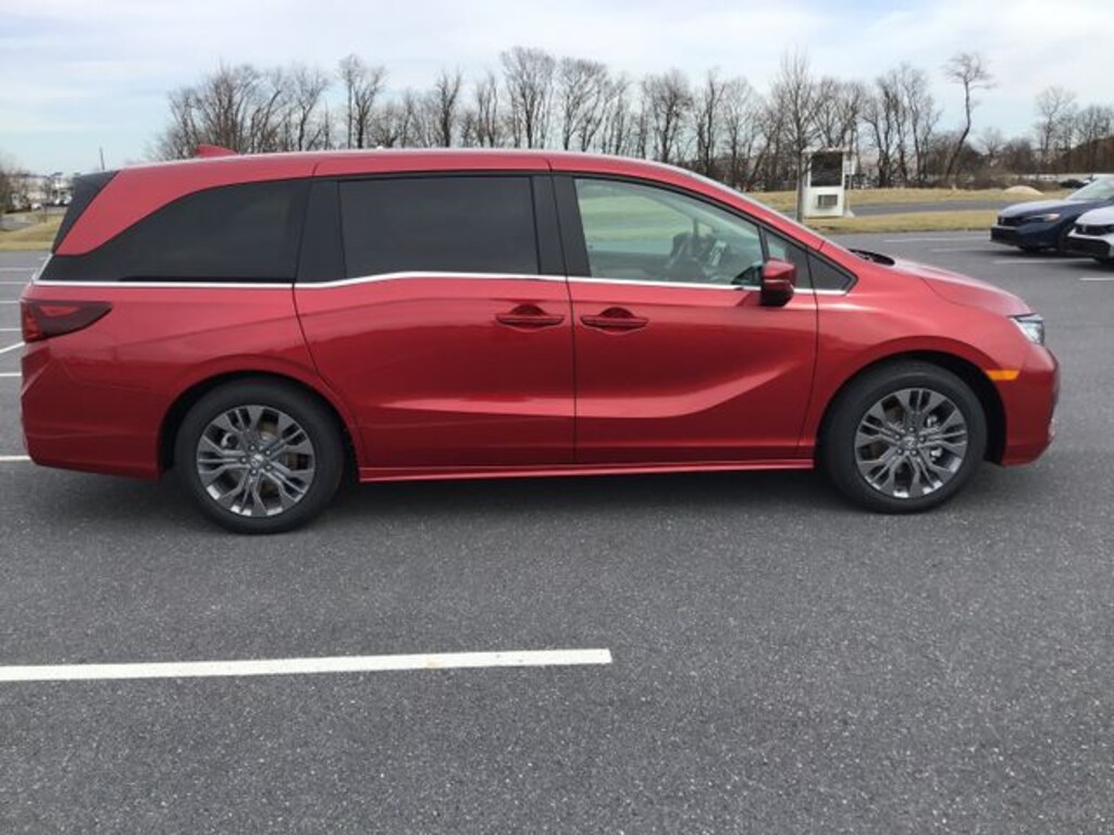 New 2026 Honda Odyssey Touring Van Passenger