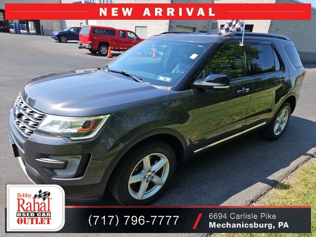 2017 Ford Explorer XLT photo 3