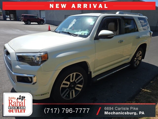 2016 Toyota 4Runner Limited photo 3