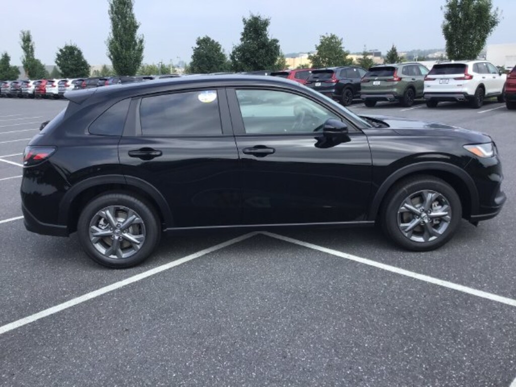 New 2027 Honda HR-V LX SUV