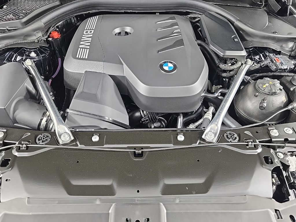 2026 BMW 5 Series 530i - Photo 12