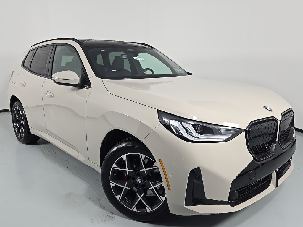 2026 BMW X3 30's photo