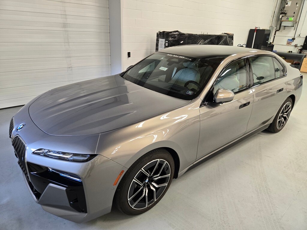 2025 Bmw i7 xDrive60 photo 3