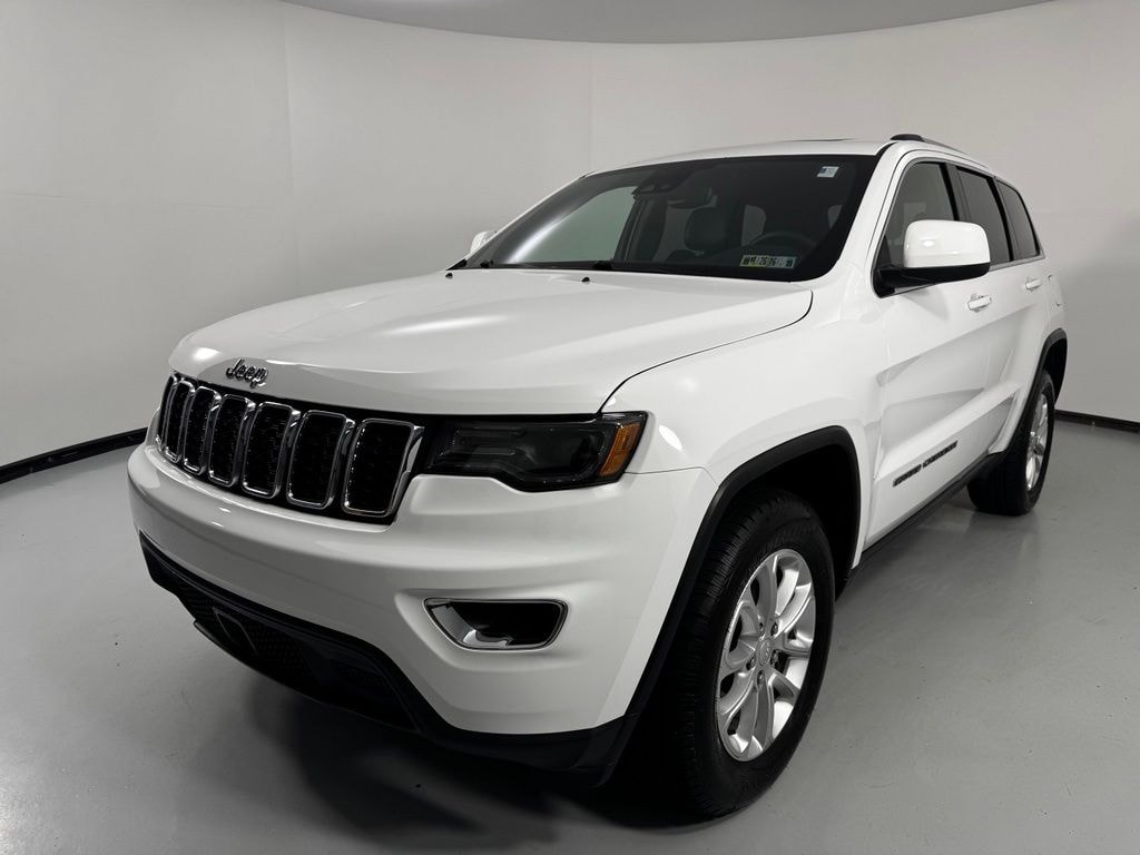 Used 2021 Jeep Grand Cherokee Laredo SUV