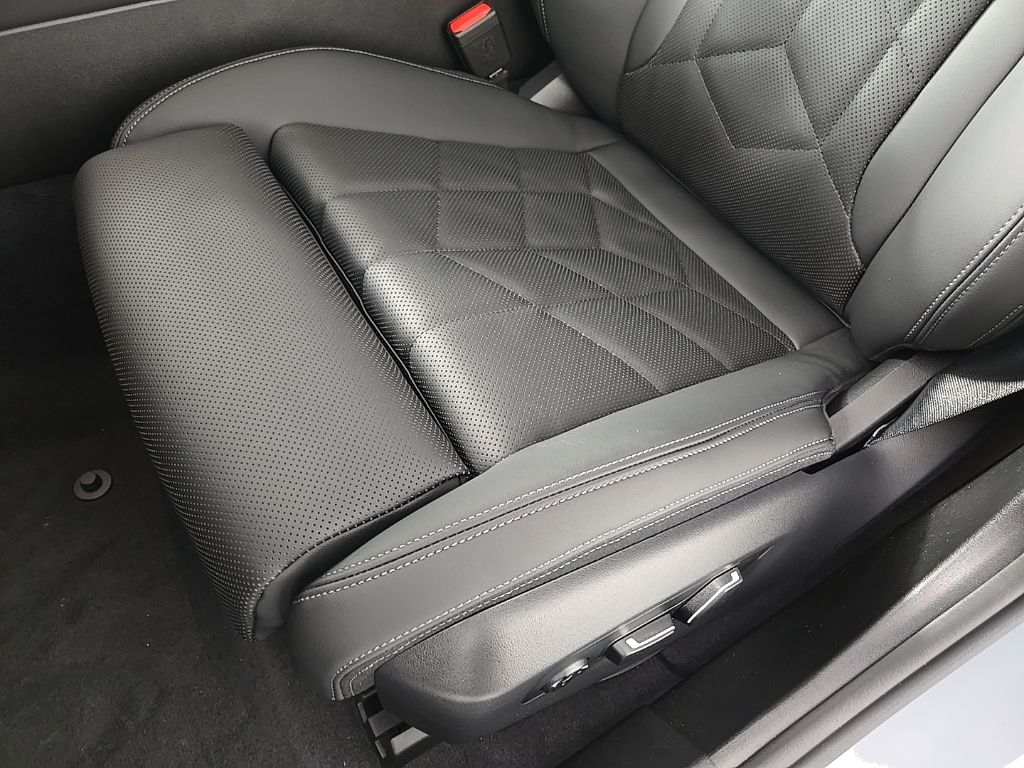 2026 BMW 5 Series 530i - Photo 14