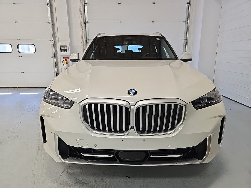 2025 Bmw X5 xDrive40i photo 2