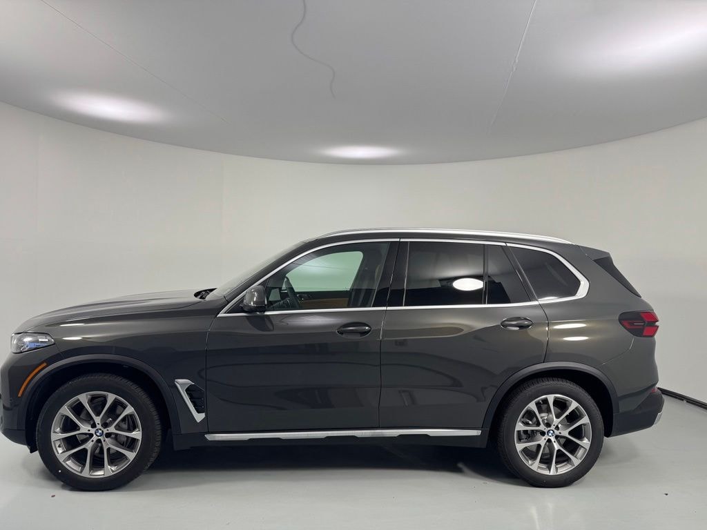New 2026 BMW X5 xDrive40i SUV