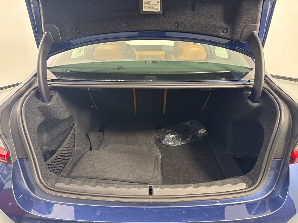 2023 BMW 3 Series 330i | CarEdge | CarEdge