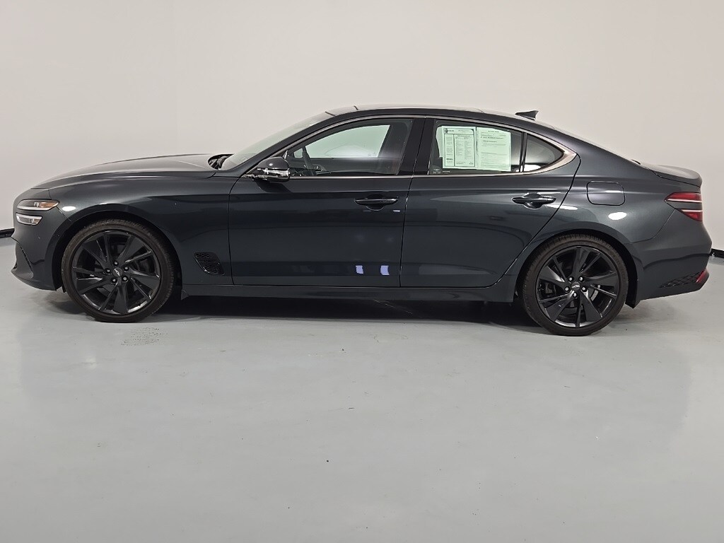 2023 Genesis G70 2.0T photo 4