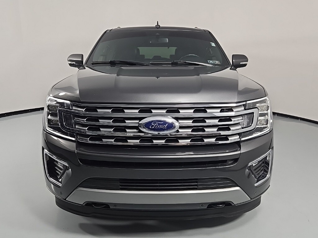2019 Ford Expedition Limited photo 2