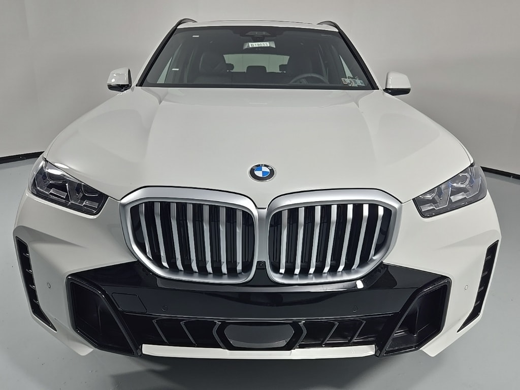 New 2026 BMW X5 xDrive40i SUV