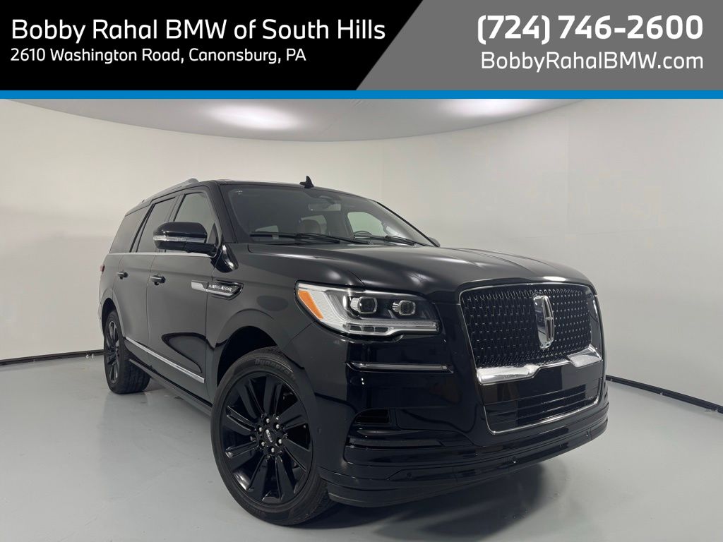 2023 Lincoln Navigator Reserve 4WD's photo