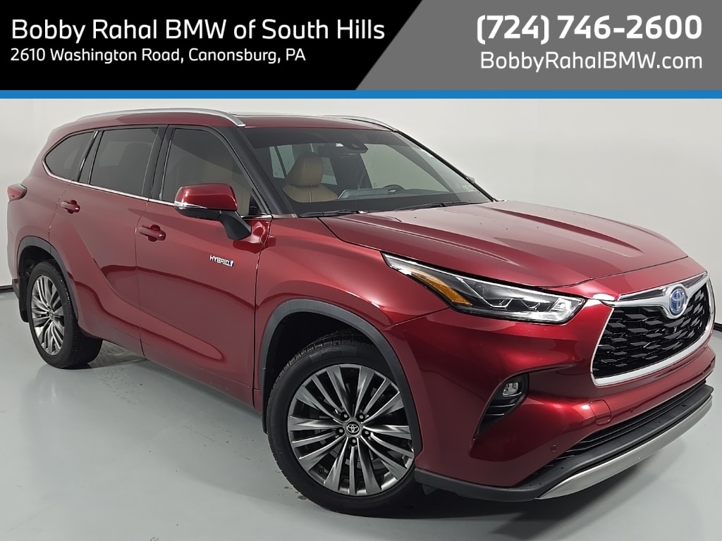 2021 Toyota Highlander Platinum's photo