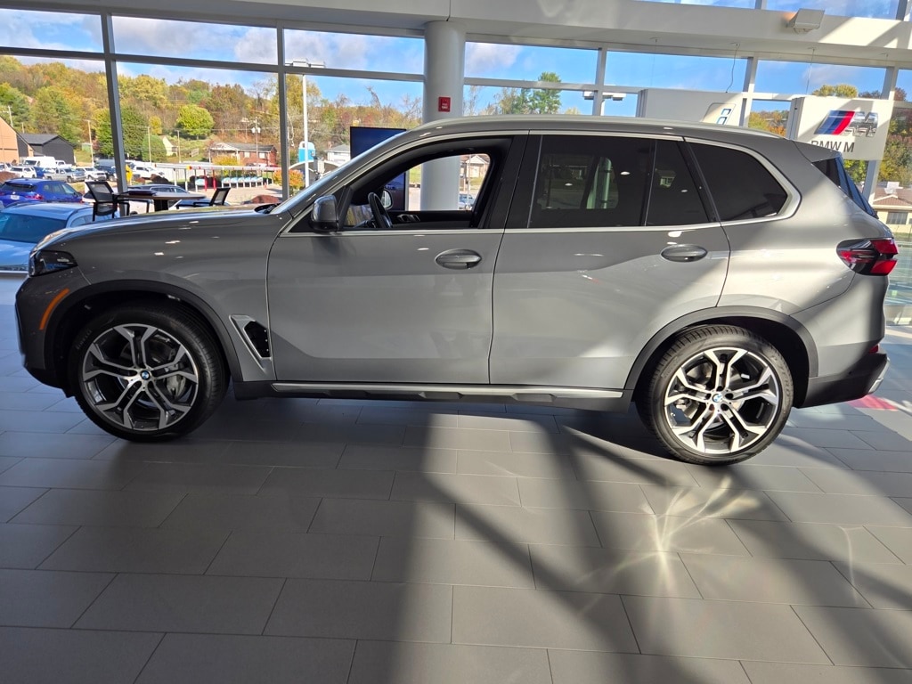 New 2026 BMW X5 xDrive40i 4D Sport Utility