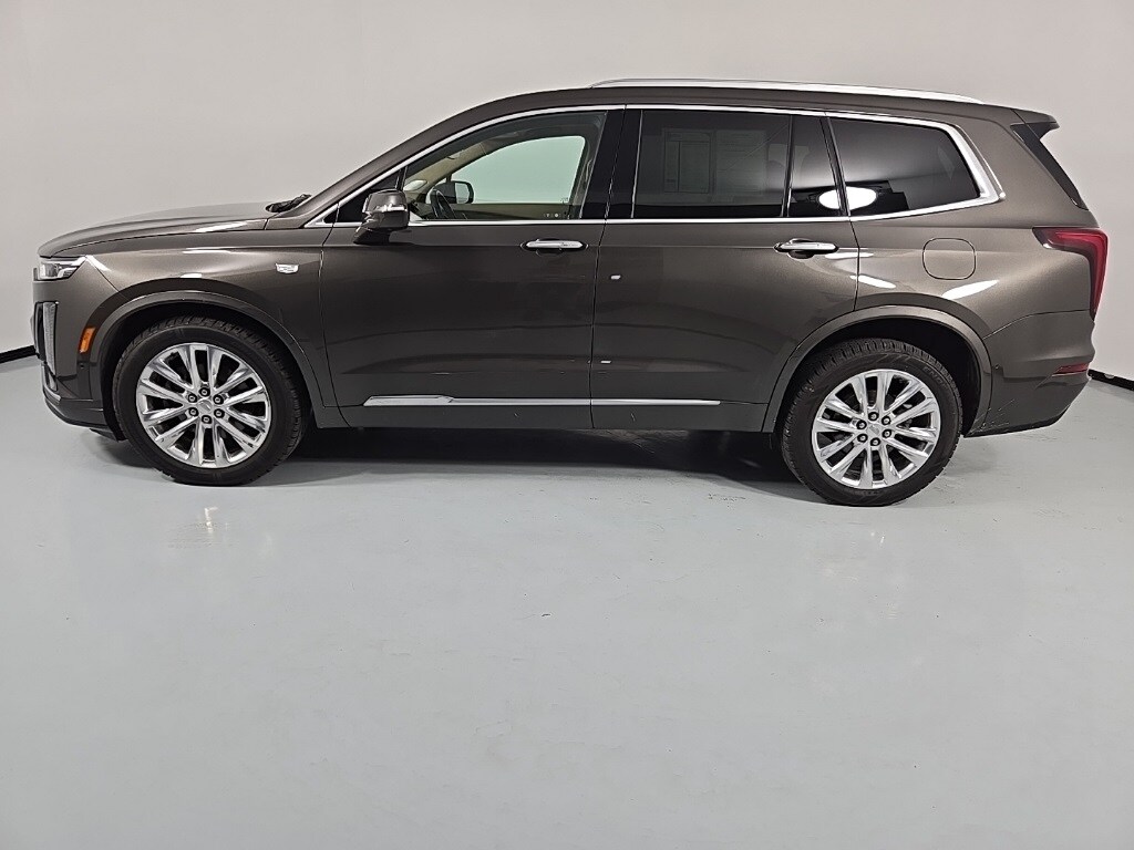 2020 Cadillac XT6 Premium Luxury photo 2