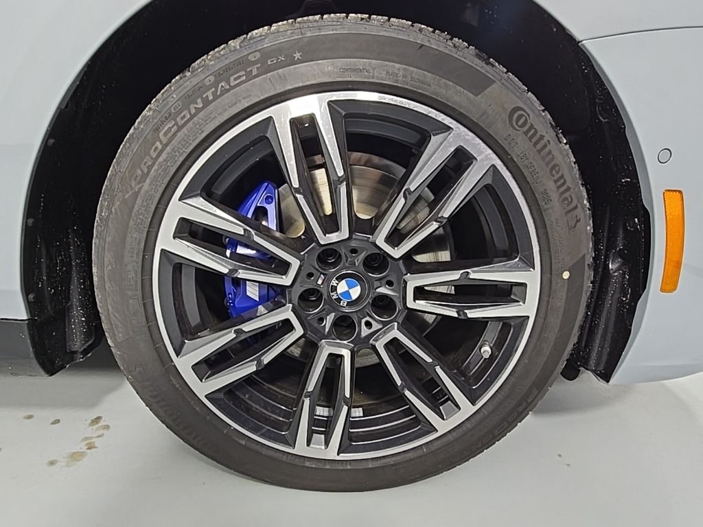 2026 BMW 5 Series 530i - Photo 10